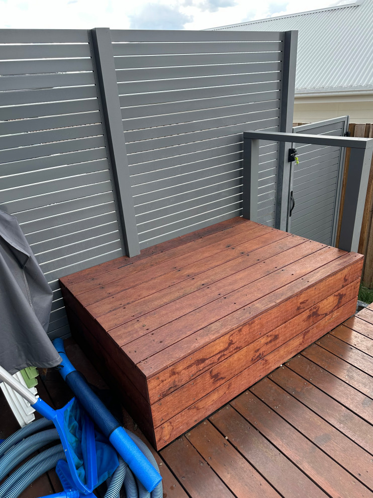 Modern deck in Canberra - Queanbeyan.