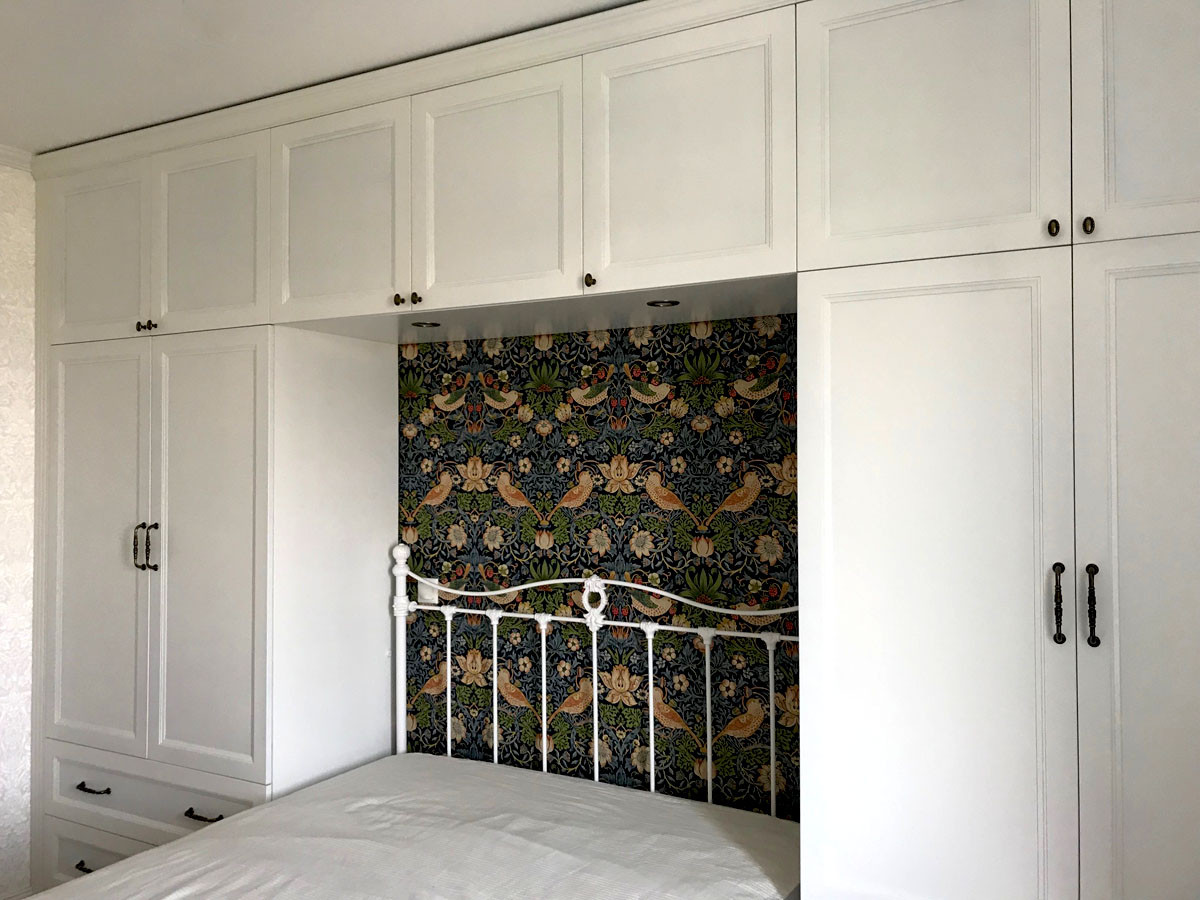 Шкаф в спальню