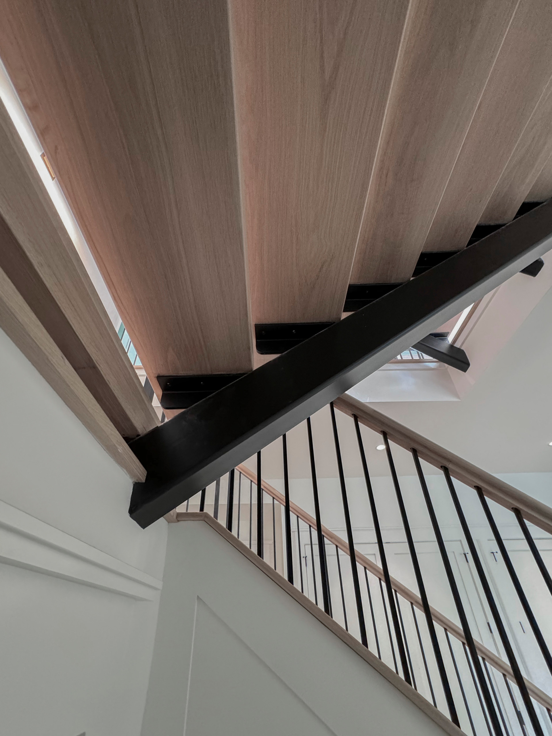 122_Modern Steel & Wood Floating Staircase, Arlington VA 22207