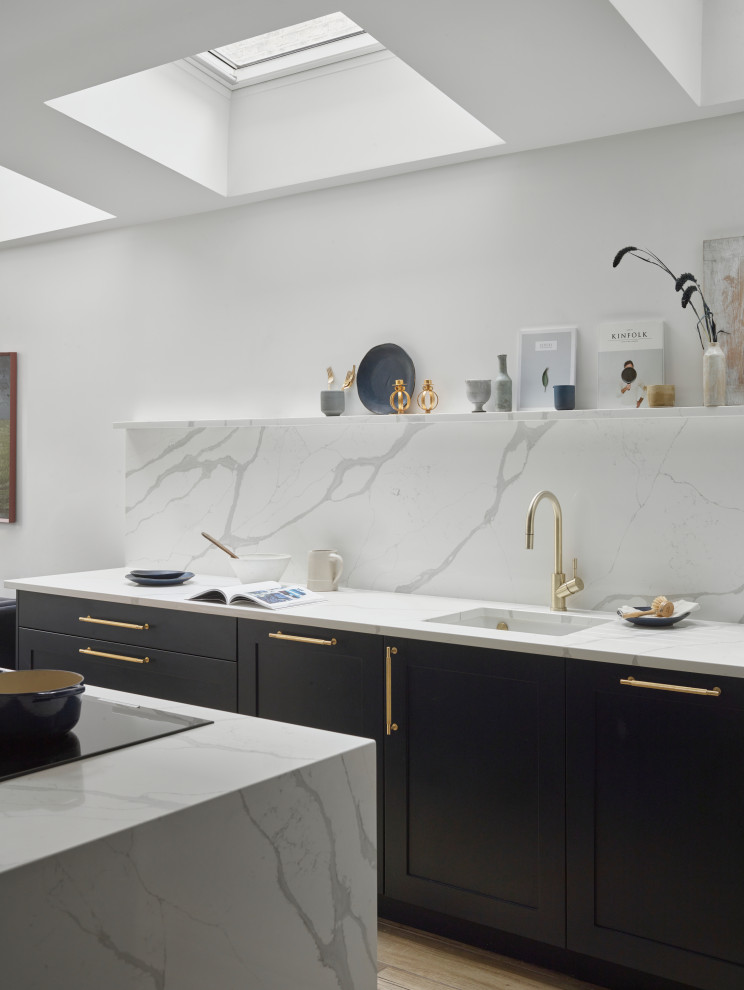 Photo of a contemporary kitchen in London.
