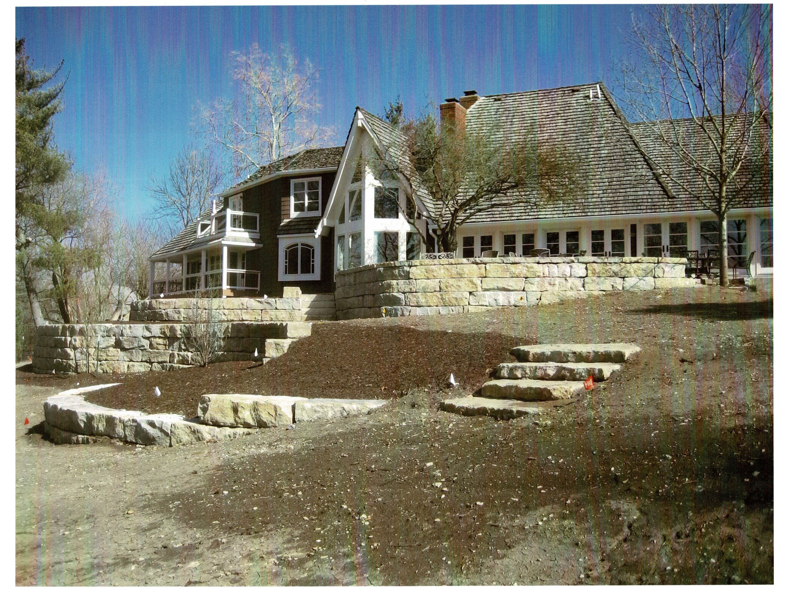 Leawood Lake Estate