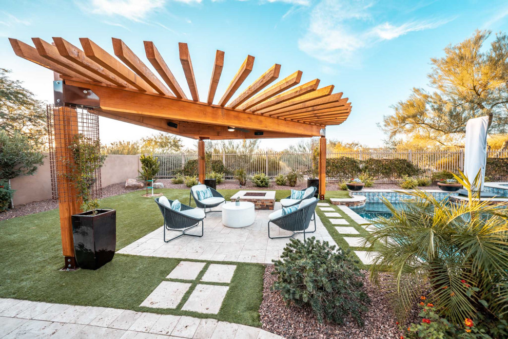 Inspiration for a rustic patio remodel in Phoenix