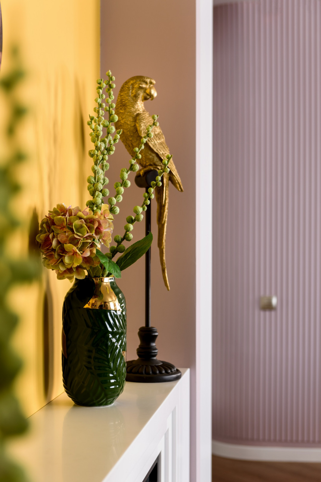 И вечная весна