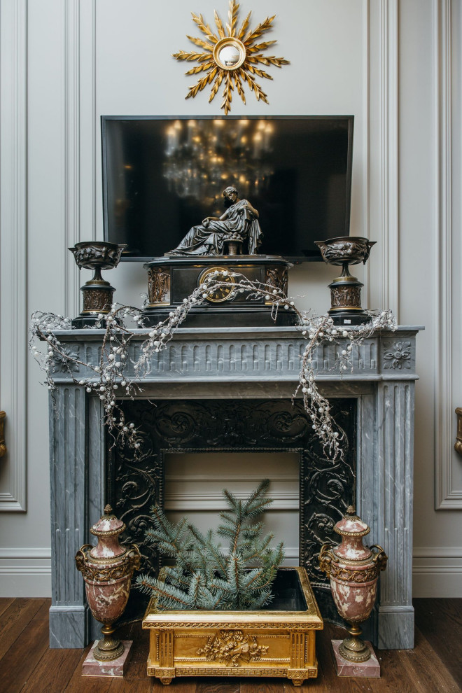 Салон предметов интерьера и антиквариата в Москве