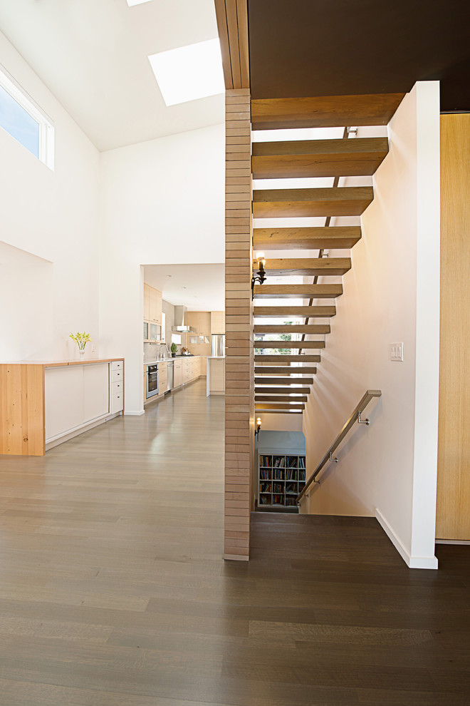 This is an example of a modern staircase in San Francisco with open risers.