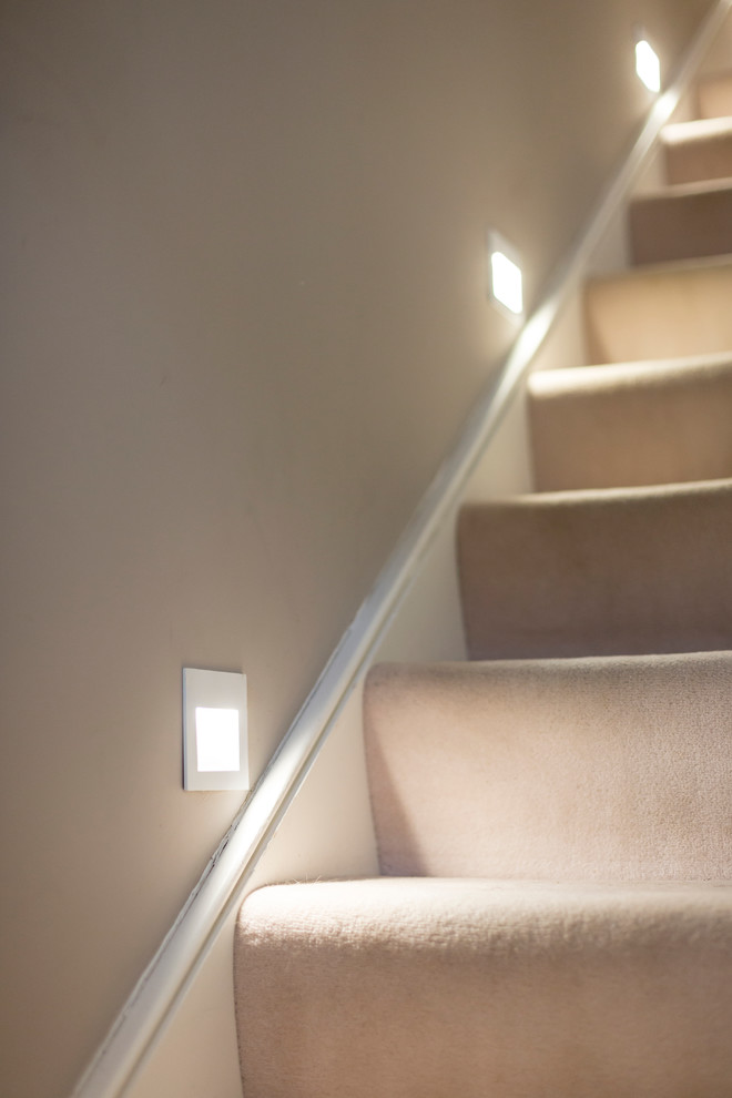Example of a minimalist staircase design in Surrey