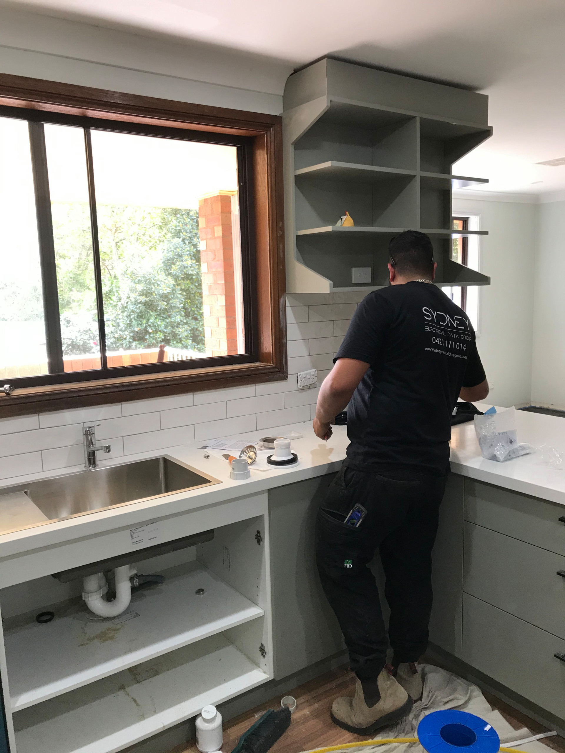 SEE YOU LATER " 70'S " FULL HOUSE RENOVATION