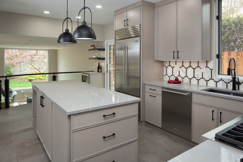 Kitchen - transitional kitchen idea with an island