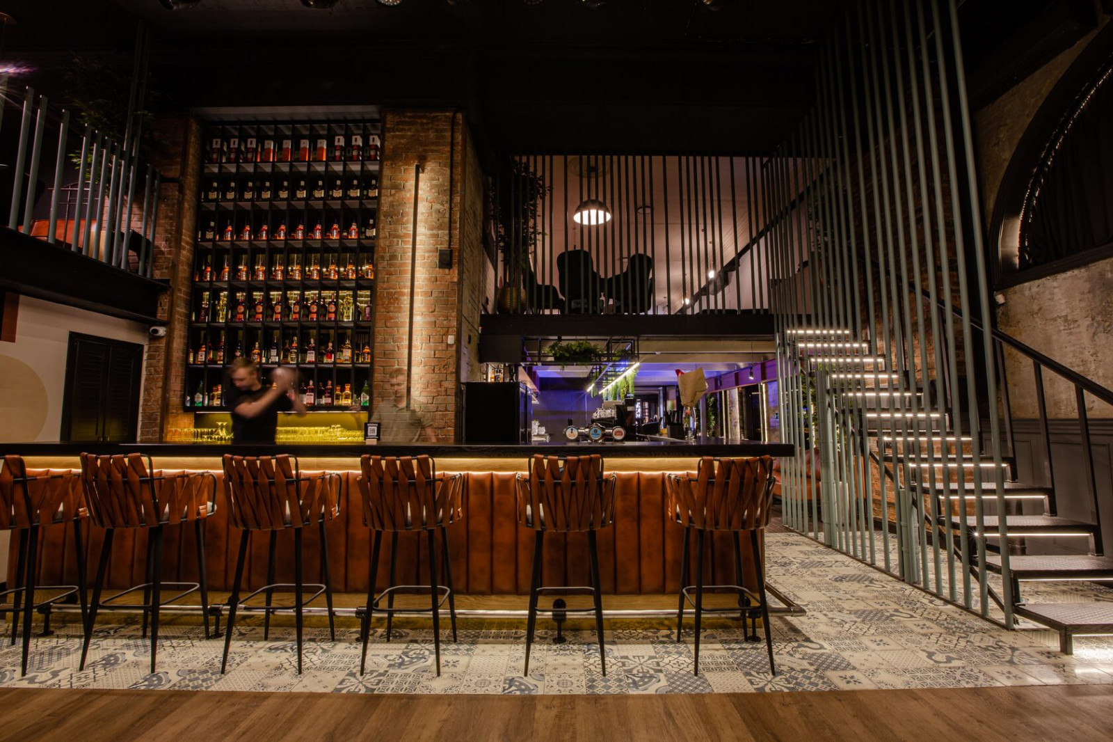 World Cuisine Restaurant "EDATECA"