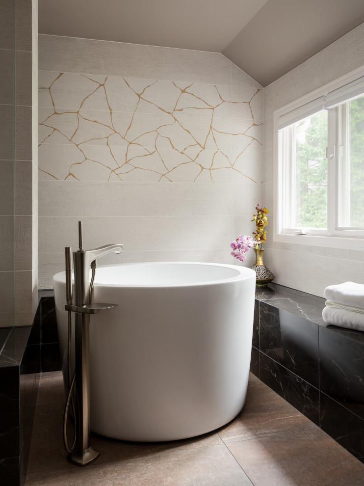 Inspiration for a transitional bathroom remodel in Seattle