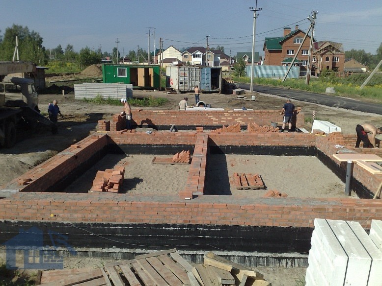 Дома и котеджи из кирпича и газоблока (газобетона) "под ключ"