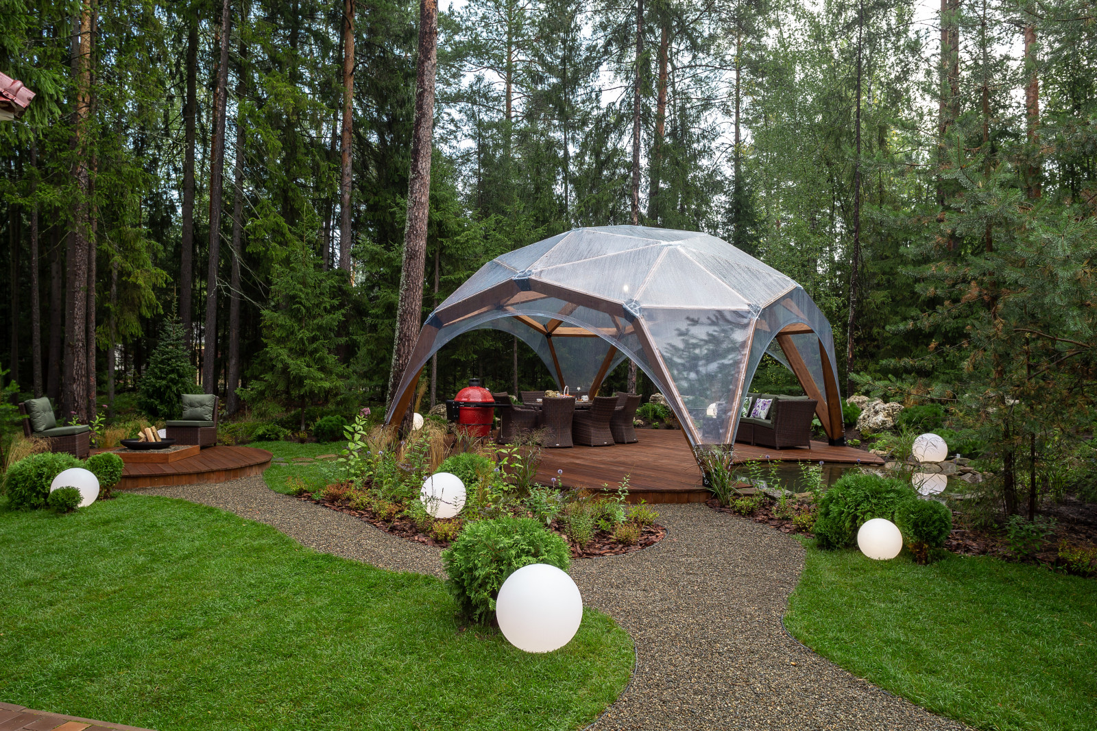 Дачный Ответ "Лунный сад"