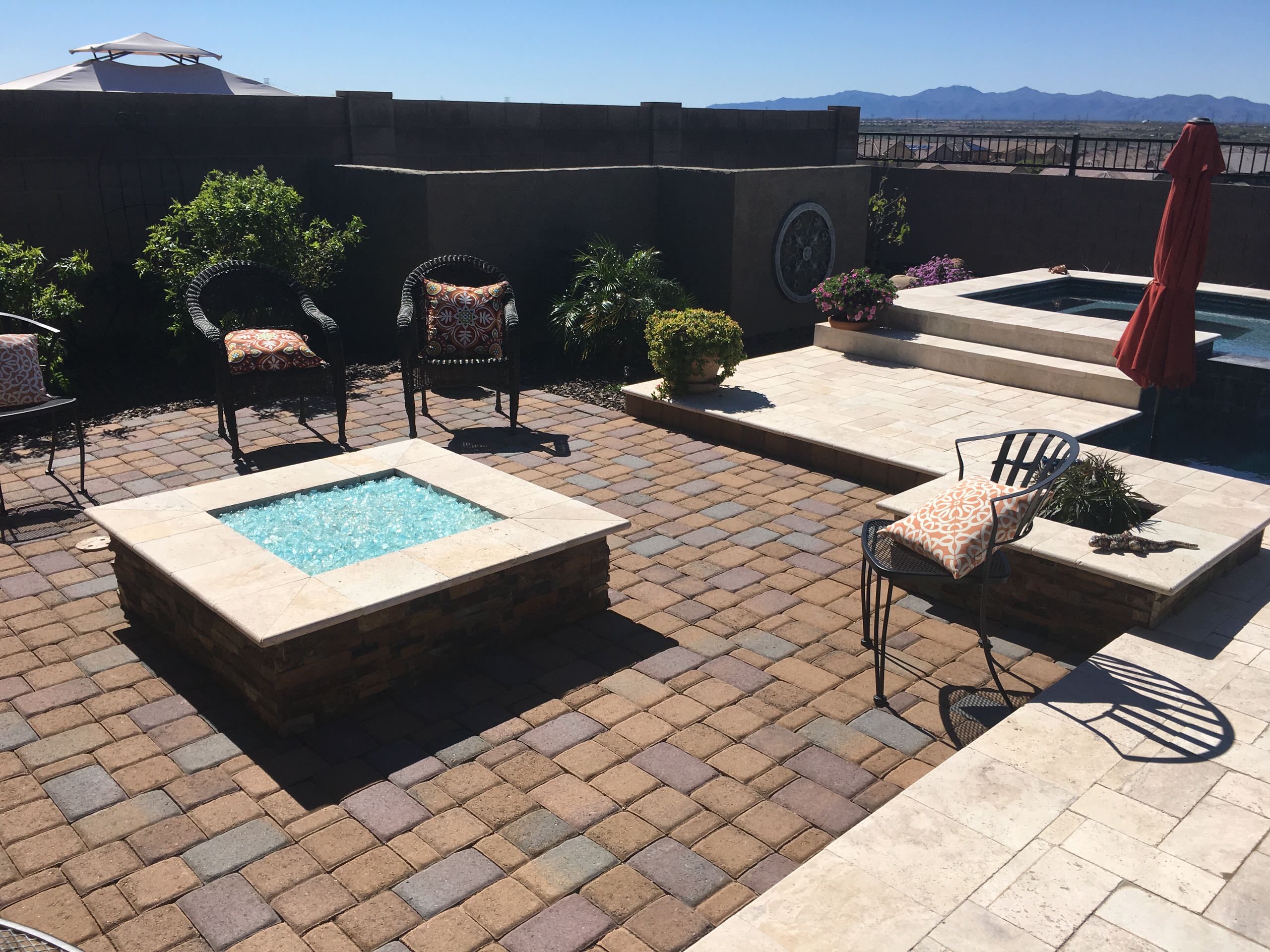 Outdoor Fireplaces & Firepits