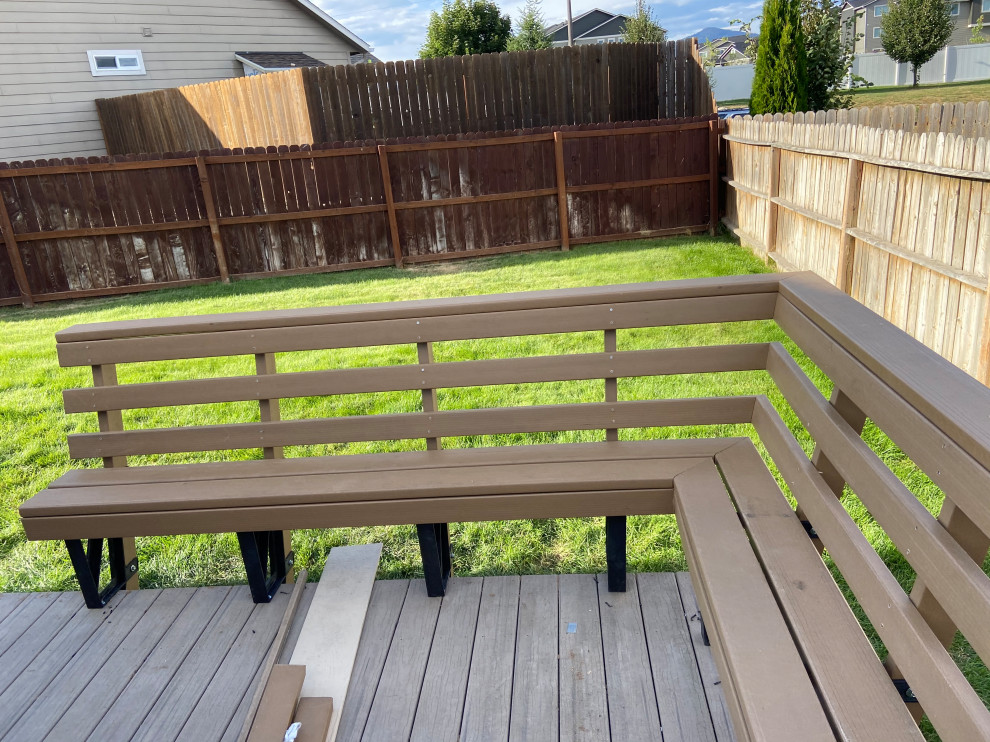 Inspiration for a small modern backyard deck remodel
