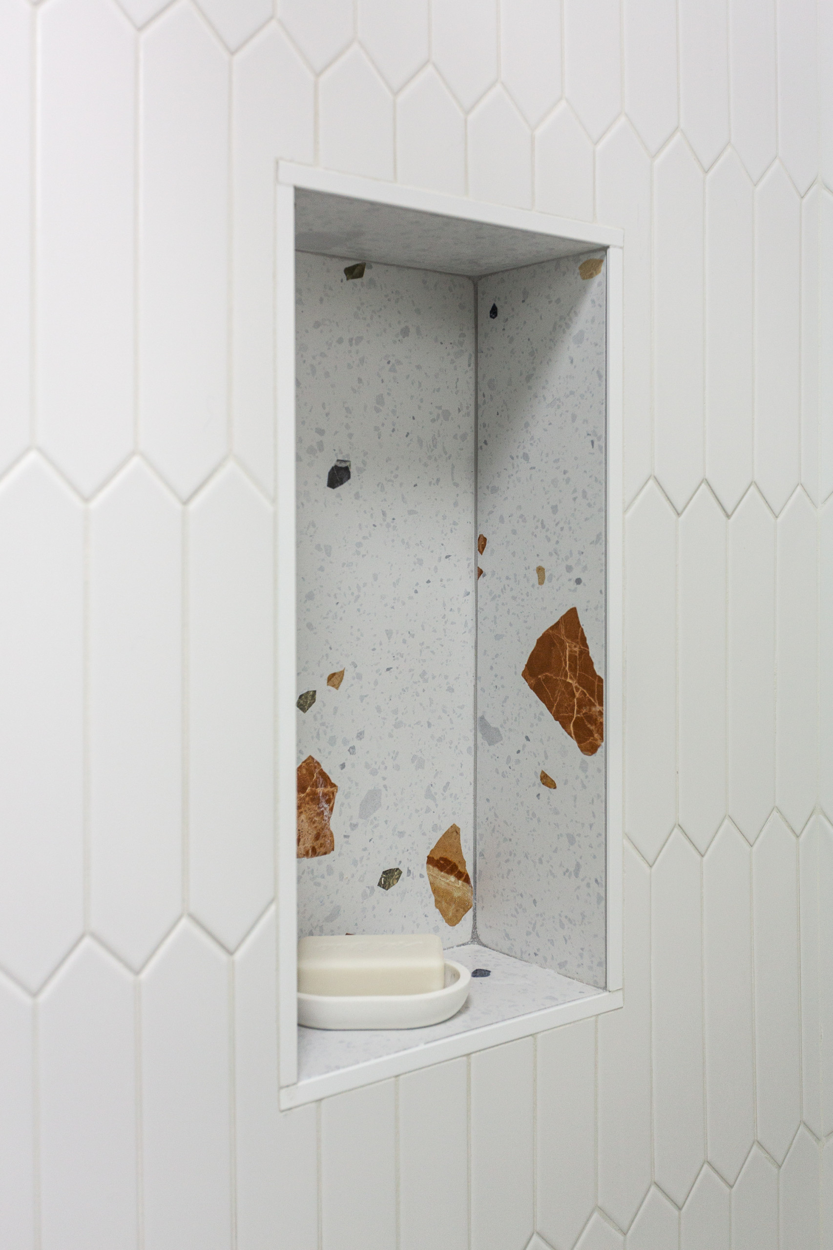 salle de bain zen et fonctionnelle