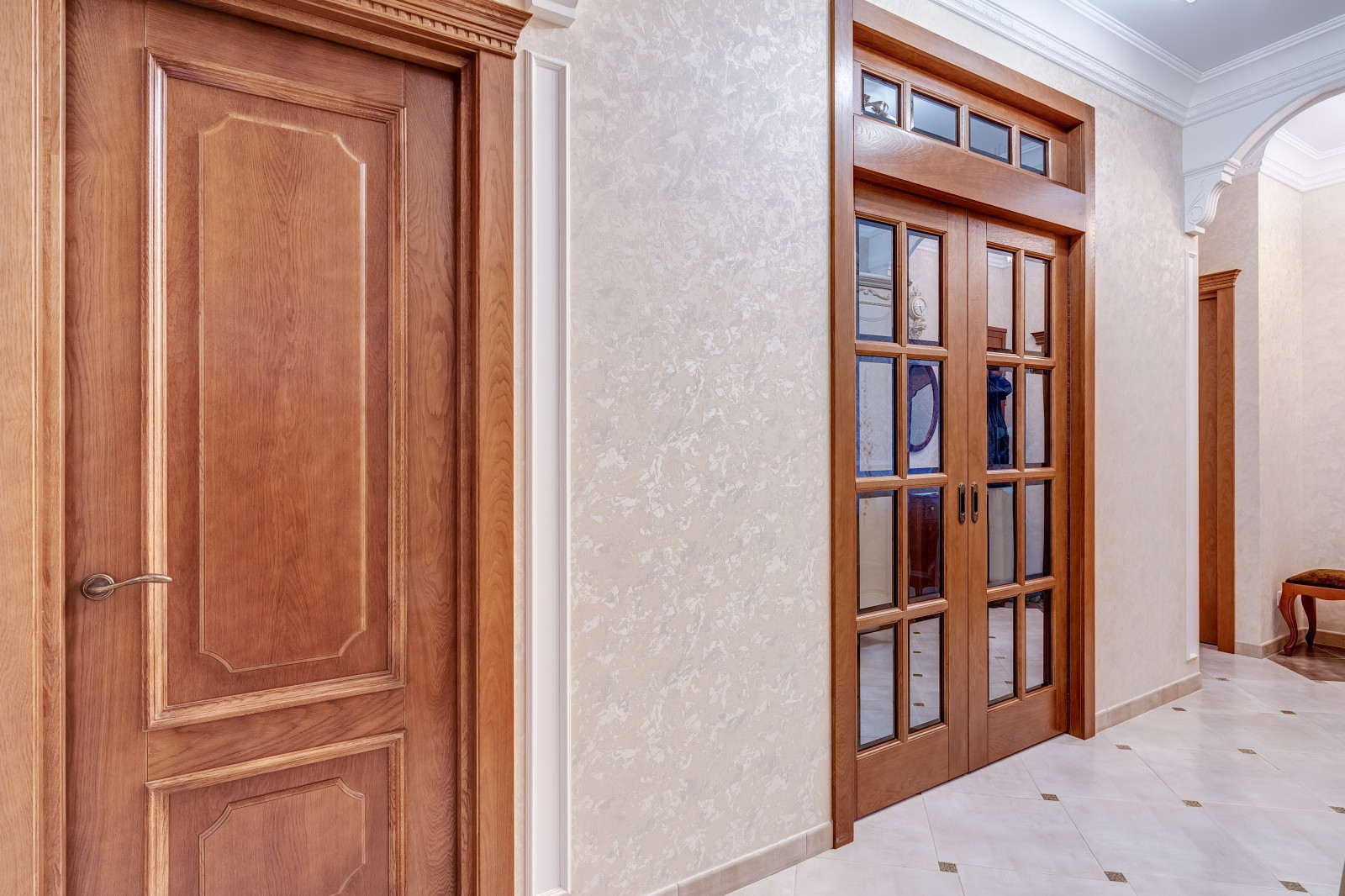 Классика в цвете орех