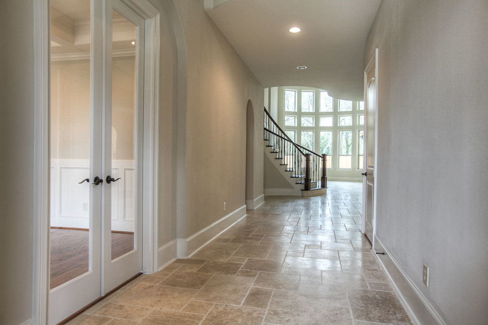 Transitional entryway photo in Houston