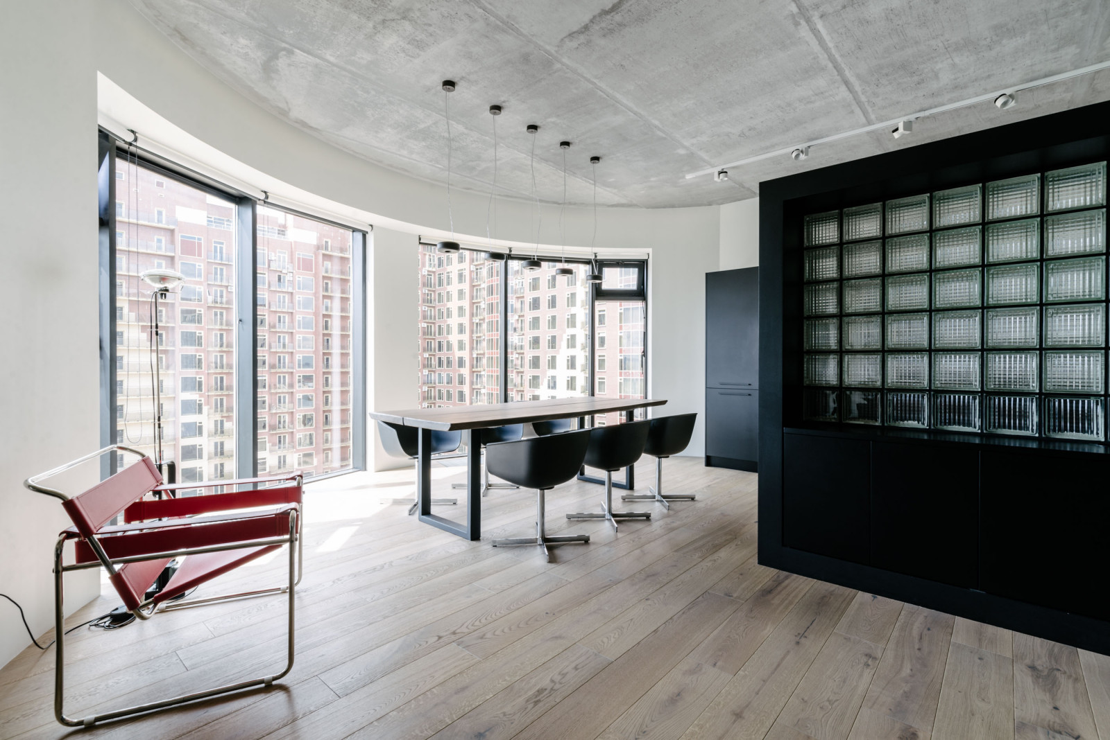 1-Ya Mashinostroyeniya Ulitsa