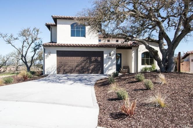 Paso mediterranean tract home