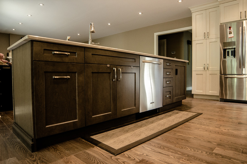 Inspiration for a transitional kitchen remodel in Toronto