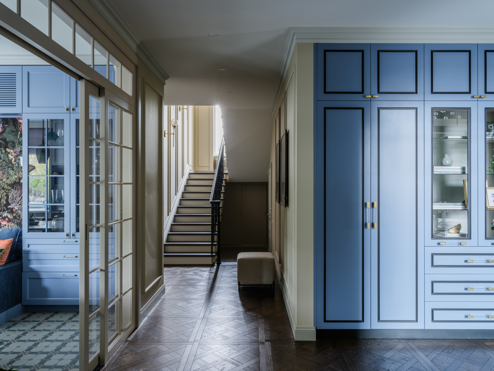 Дом с зелёной гостиной