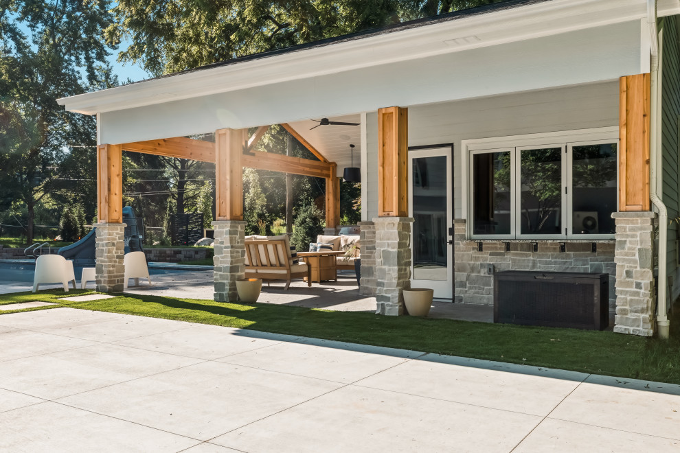 Pool House