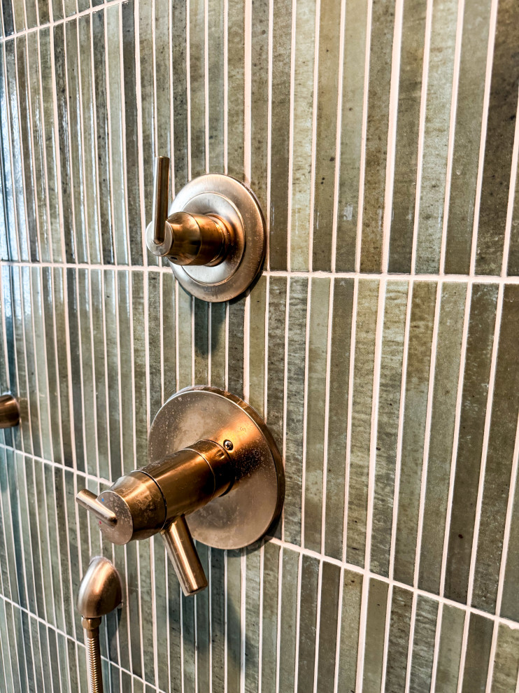 Olive Cir. Primary Bath