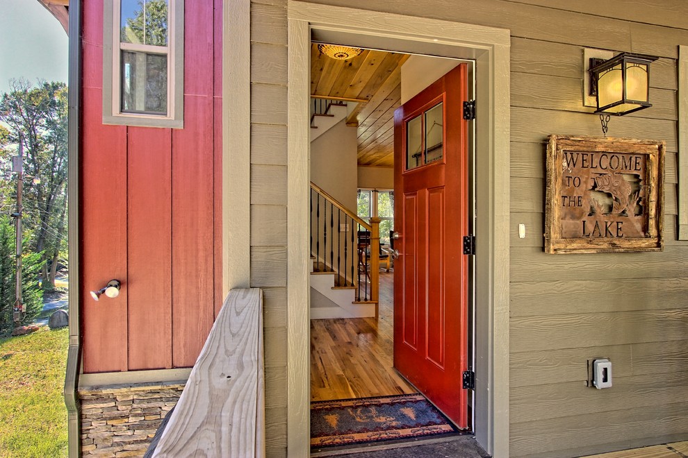 Design ideas for an arts and crafts entryway in Atlanta.