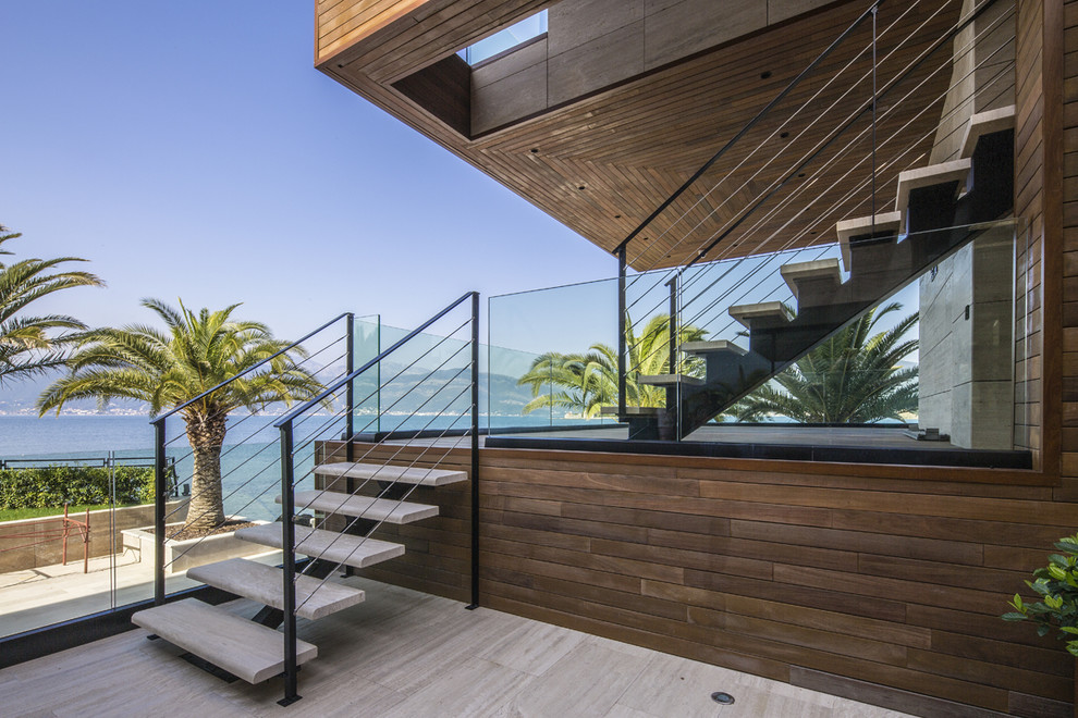 Производство и установка оград частной виле в Черноории