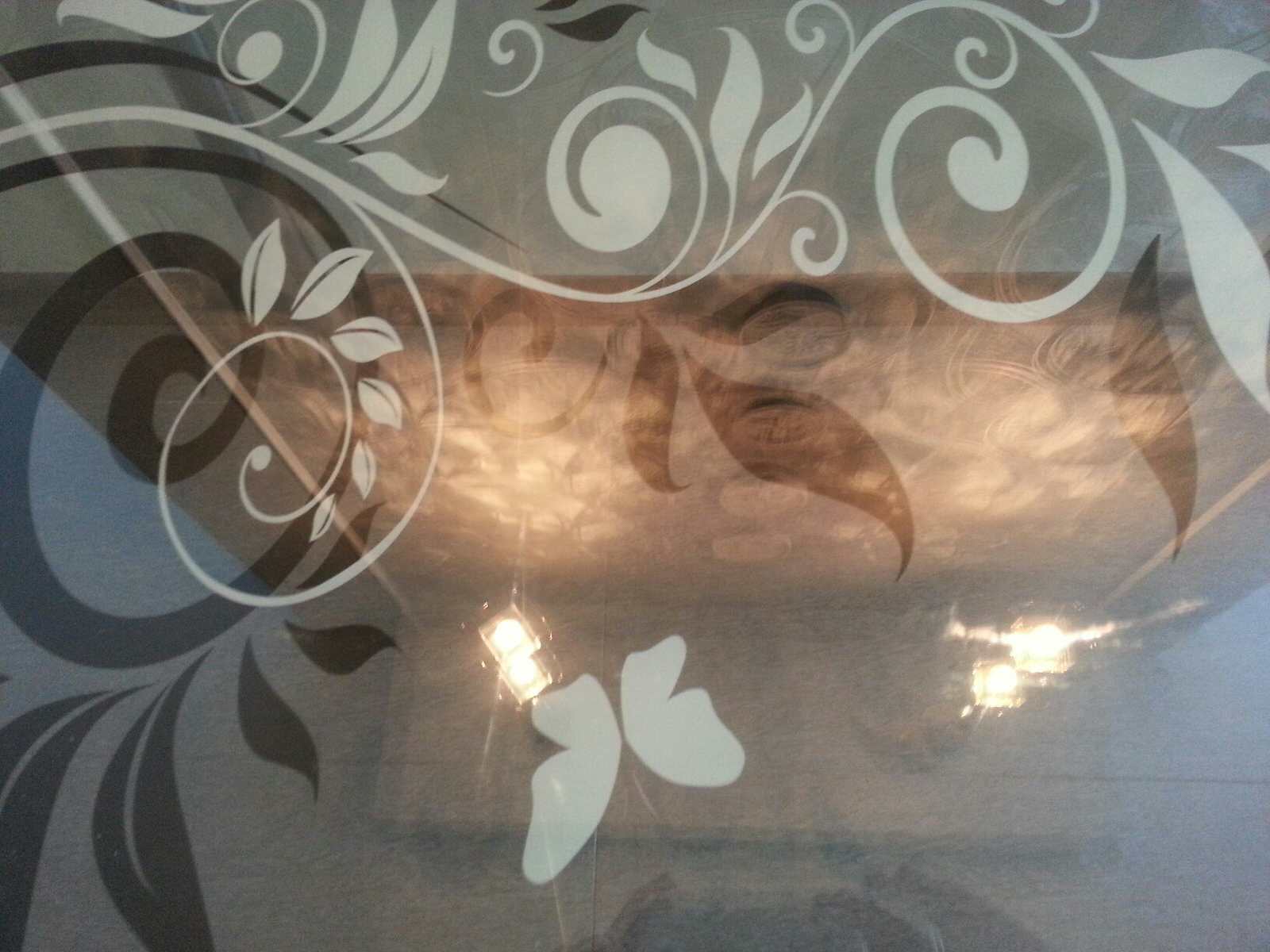 Стол из закаленного стекла с фотопечатью