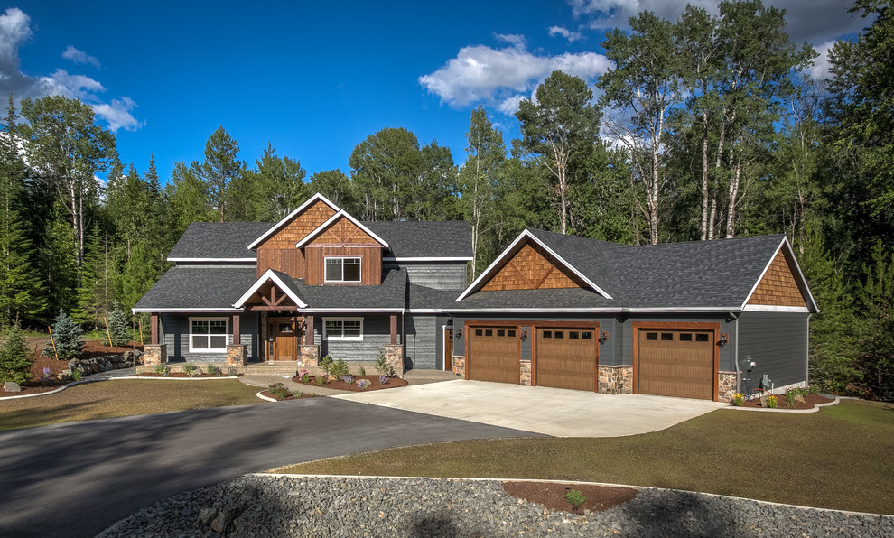Home design - rustic home design idea in Seattle