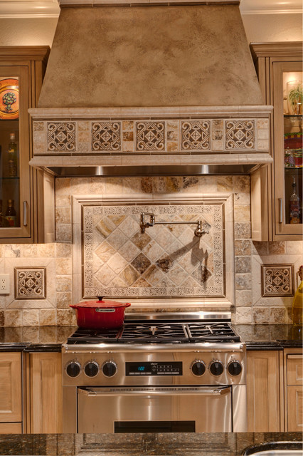 Transitional transitional-kitchen