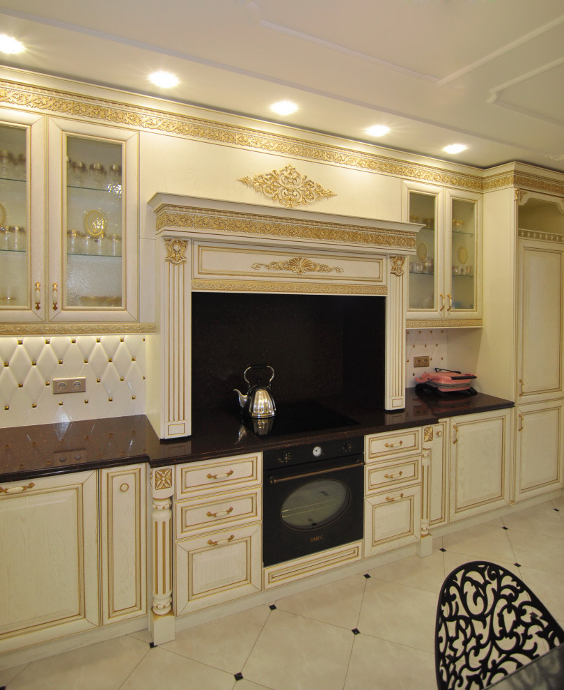 Кухня Алиери (патина золото)