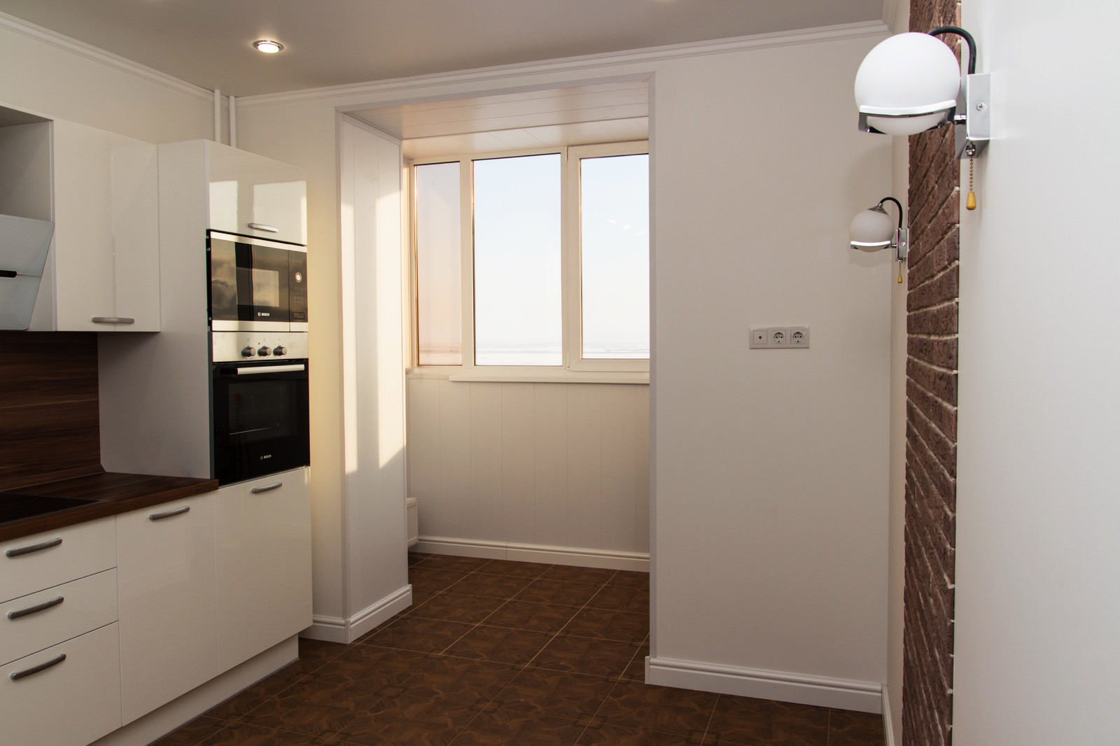 г. Тюмень, ул. Чаркова 81