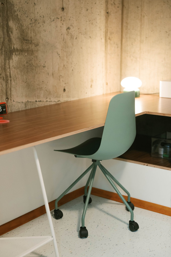 Reed College Area Basement Apartment