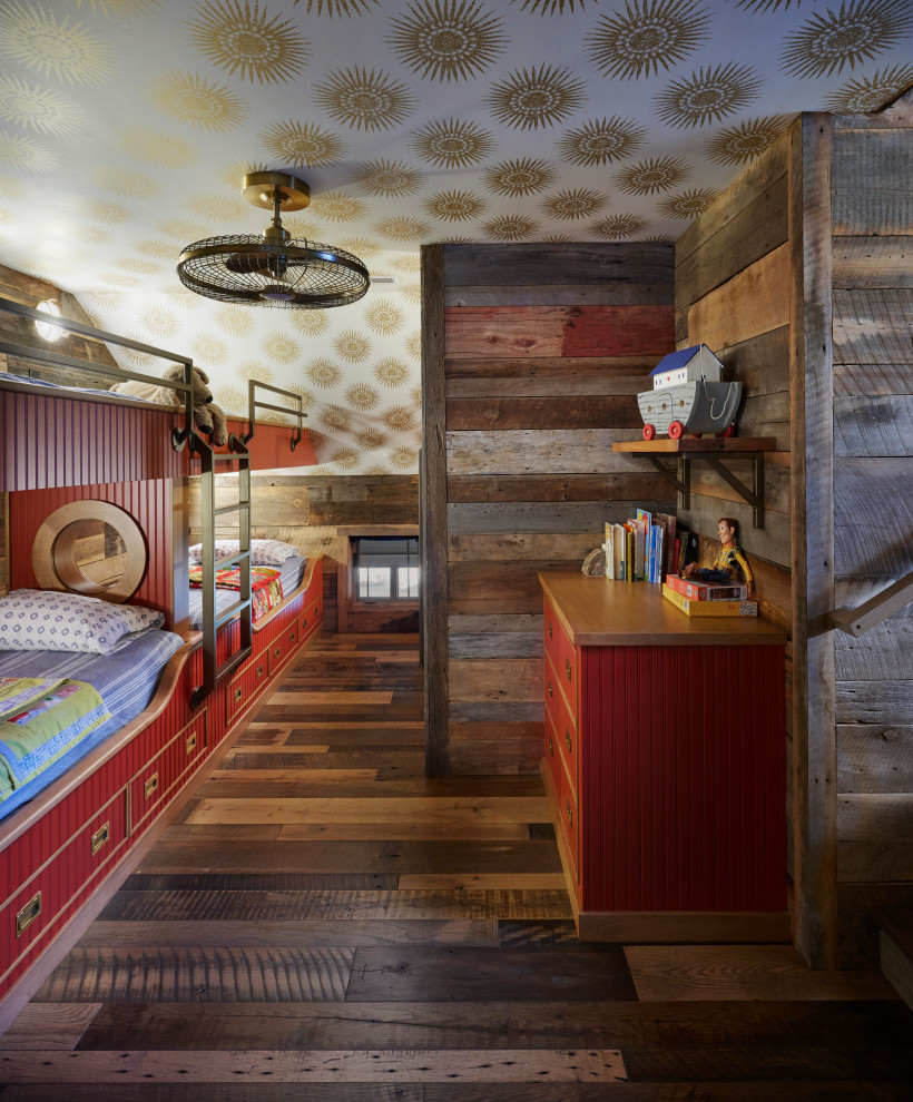 Lake Michigan Cottage - Kids bunk room, sleeps six! Sun burst ceiling and reclaimed barn wood walls and floor spark the imagination and feel cozy.