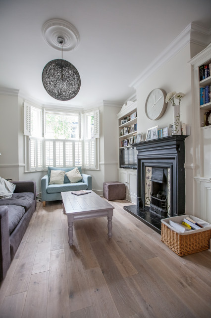 Single storey extension, Loft conversion and Full Refurbishment - Middlesex modern-vardagsrum