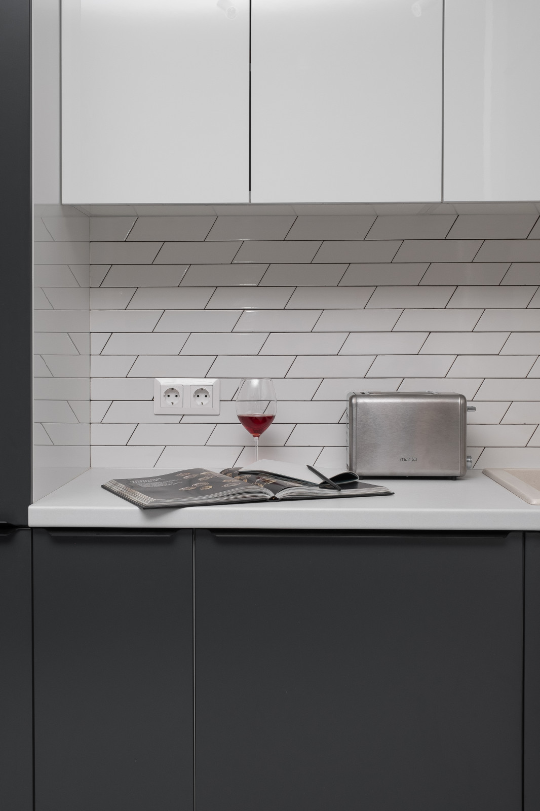 Квартира в цвете антрацит