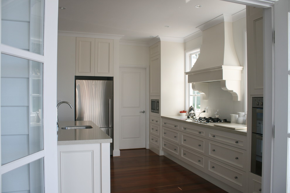 Design ideas for a traditional kitchen in Newcastle - Maitland.
