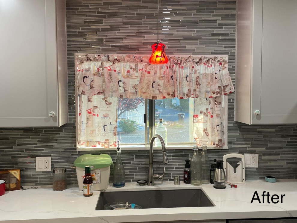 Custom Kitchen Cabinets