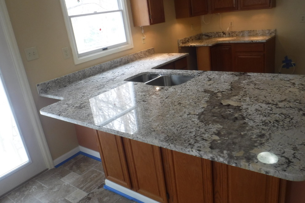 Kitchen - kitchen idea in Baltimore