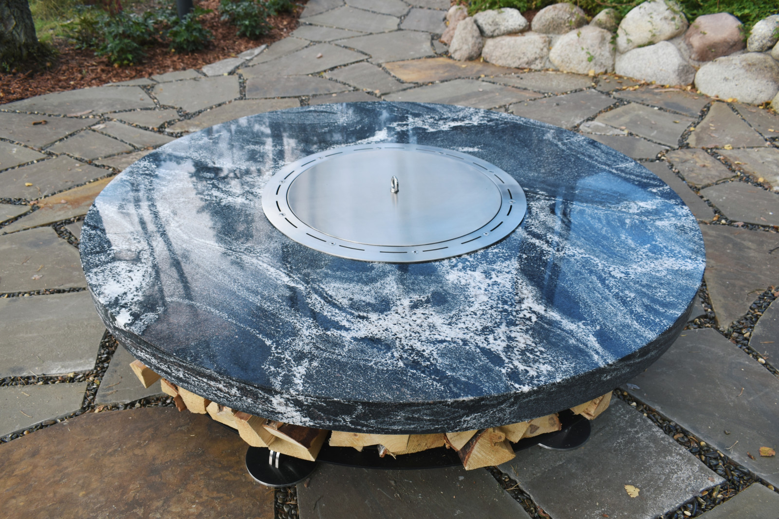 Зона отдыха с видом на Финский залив