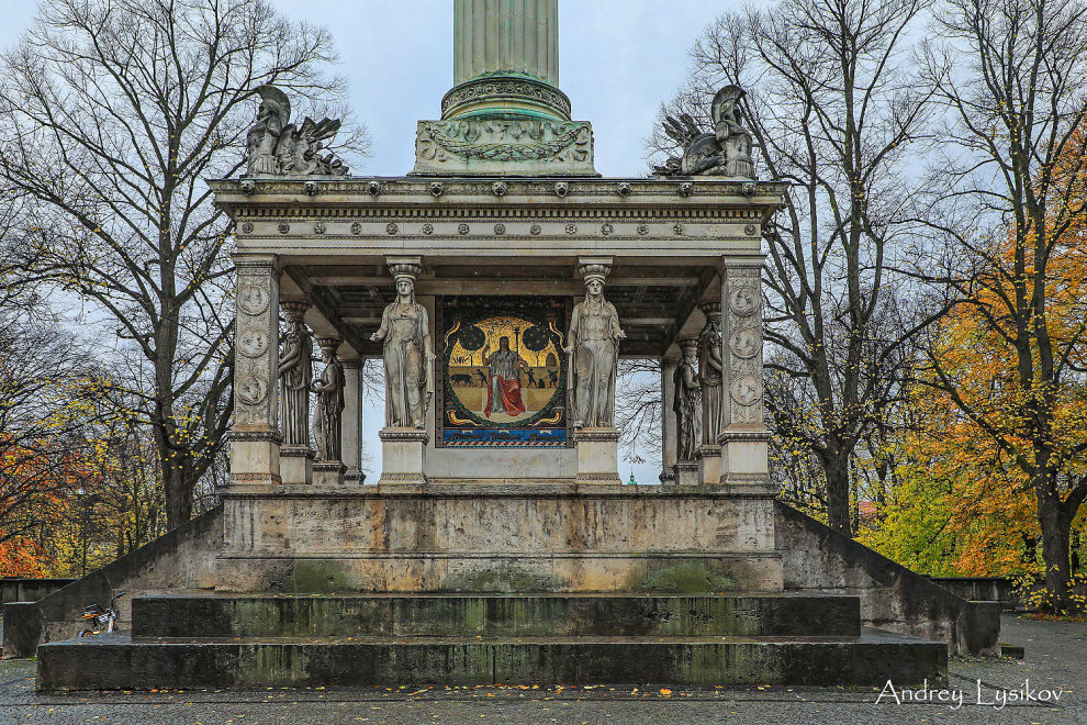 Мюнхен - парк Максимилиансанлаген (Maximiliansanlagen)