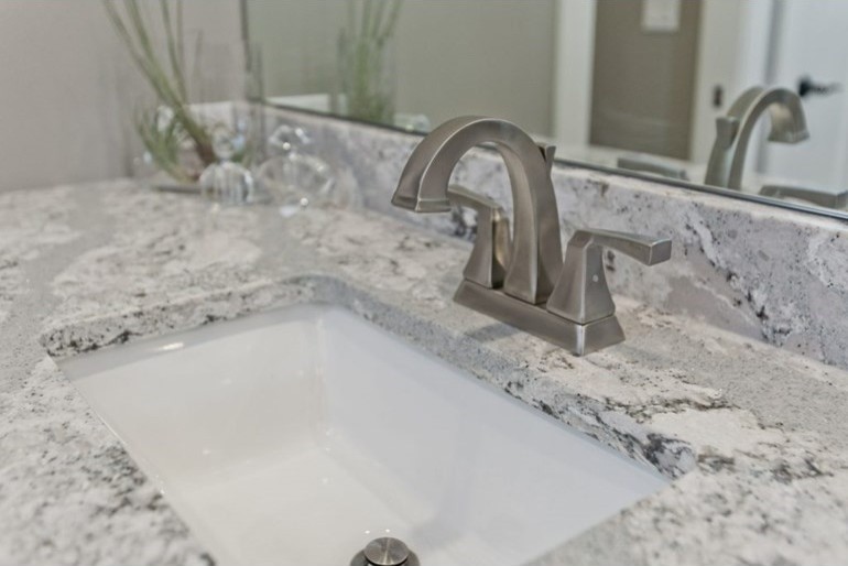 Inspiration for a transitional bathroom remodel in Cedar Rapids