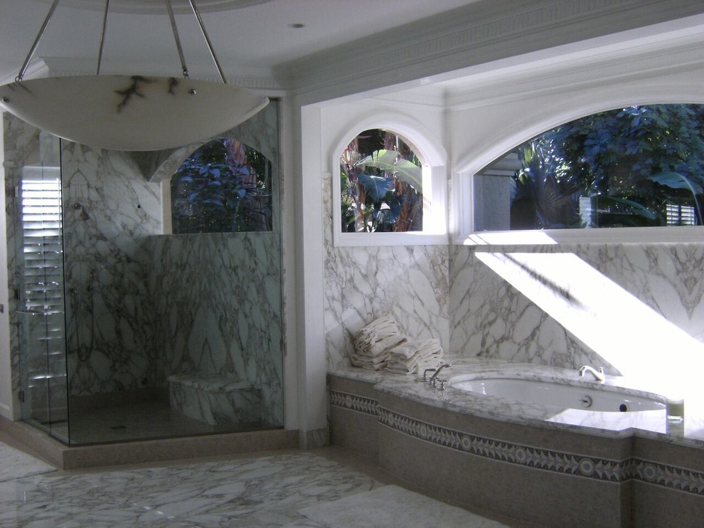 Bathroom - transitional bathroom idea in Miami
