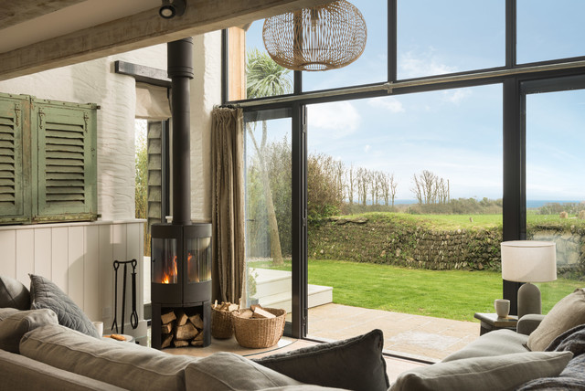 Coastal Barn Conversion maritim-vardagsrum