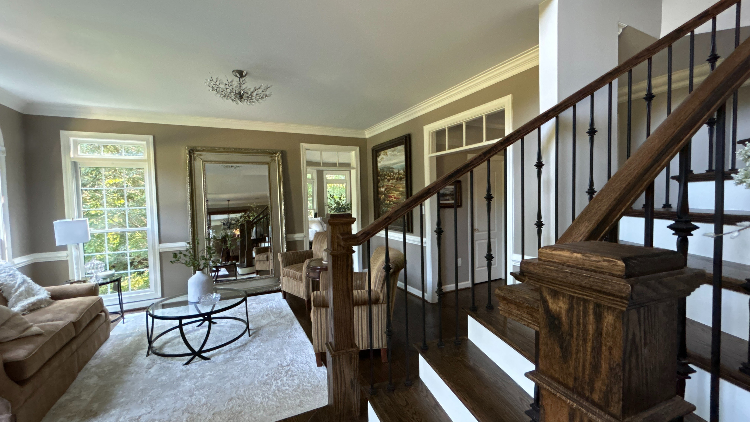 Project #157 | Traditional Curved Foyer Staircase