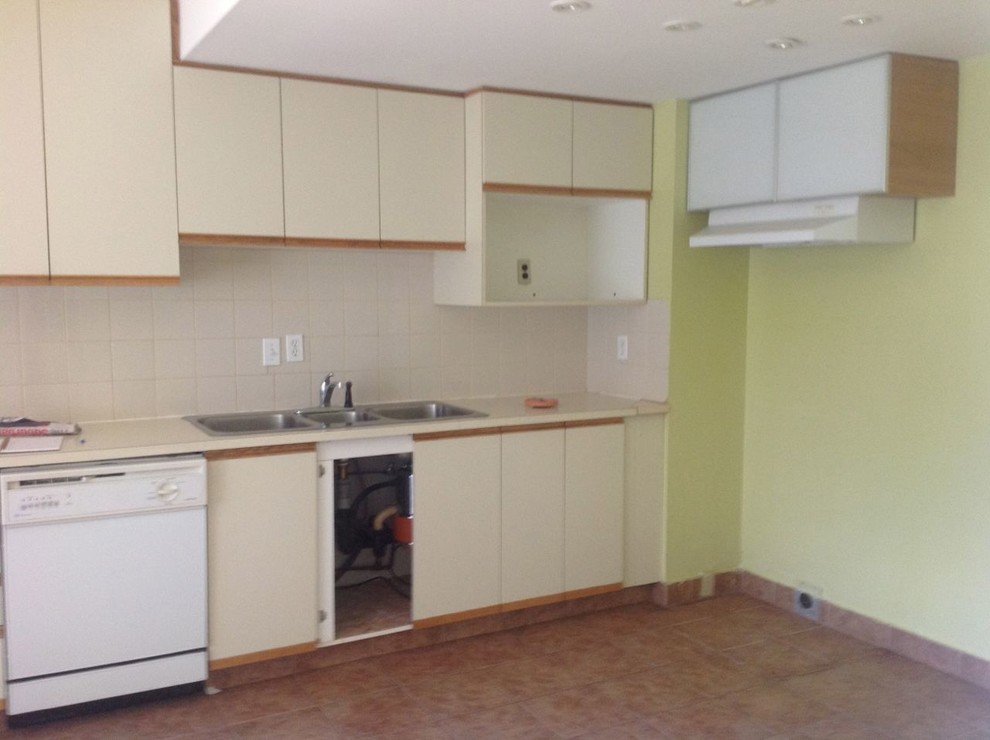 BEFORE - Kitchen