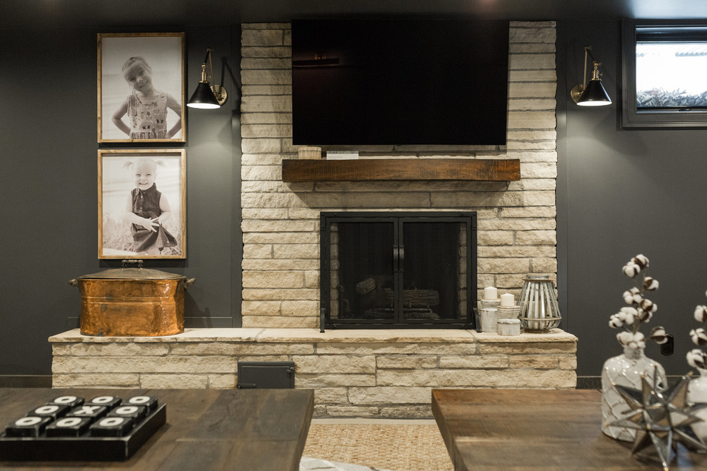 Basement - rustic basement idea in Cedar Rapids