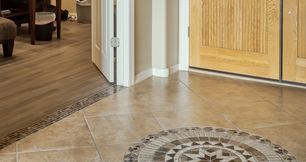 Inspiration for a transitional home design remodel in Phoenix